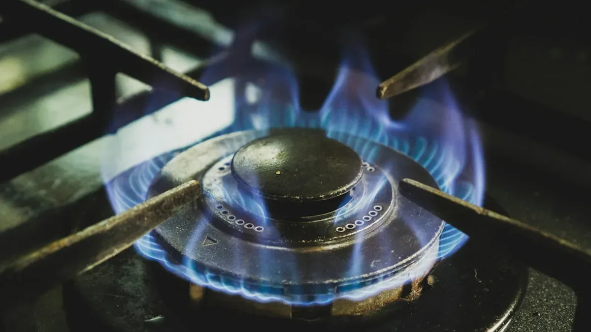 fournisseur electricite et gaz moins cher — Fournisseur électricité et gaz moins cher : les vrais critères